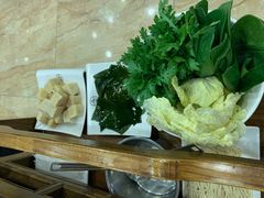 -盛元盛居传统炭火锅(绿园店)