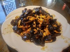 -大胡同天津菜·海肠捞饭·津门皮皮虾锅贴一绝(西姜井店)