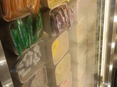 -鸡遇虾煲干锅火锅(小寨金莎店)