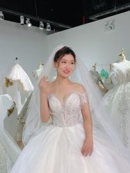 -欣薇婚纱(新源乐汇城店)