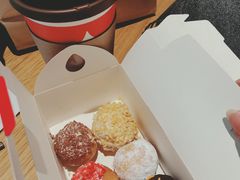 巧克力天趣球-Tims天好咖啡·贝果(雁展路万象天地店)