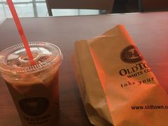 -星巴克(香港国际机场44号闸店)