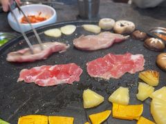 -彭妈家•韩国烤肉料理(张杨路店)