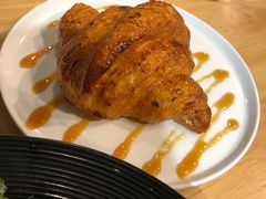 焦糖牛角包-GOTLOT COFFEE&KITCHEN角落厨房NOOK店