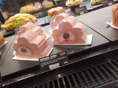 -星巴克臻选(上海合生汇1F店)