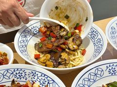 -李与白包子铺(桐梓林店)