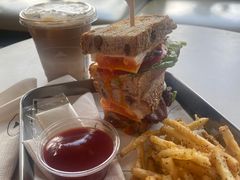 -SAANCI山池咖啡(海上世界文化艺术中心店)