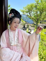 -一揽芳华汉服旗袍体验馆(拙政园店)