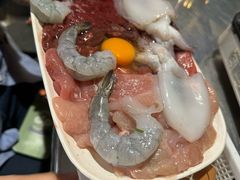 -Show Neua Thai Street Food