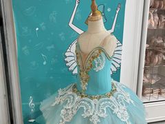 -Isee灰姑娘(龙湖狮山天街店)