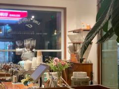 -Line 咖啡(石厦花园店)