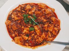 -渝信川菜 · 川味家常菜(财富购物中心店)