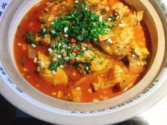 -魏铭鱼头捞饭(晋阳路店)