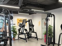 -超鹿运动(达信大厦店)