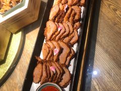 -蜜桃餐厅·伴山(湖滨商业街店)