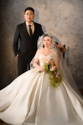 -雪中彩影婚纱摄影·微光艺术中心