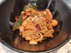 -醉人椒麻辣香锅(王府井喜悦店)