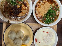 -周小波重庆小面·重庆名小吃(邹容路店)