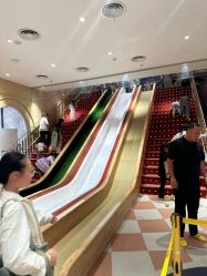 -奈尔宝·儿童乐园·亲子餐厅(前滩店)