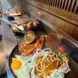 老板从台湾学来的台湾古早牛排，不是合成肉