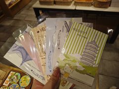 -猫的天空之城概念书店(苏州诚品店)