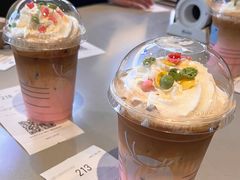 -瑞幸咖啡(无锡工艺职业技术学院店)