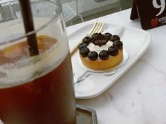 -UNI UNI(环亚凯瑟琳店)