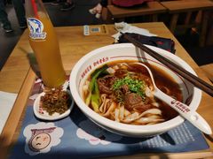 -呷佬·长沙手工米粉(金沙江路店)