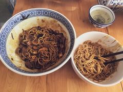 -沪西老弄堂面馆(定西路店)