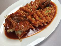 招牌松鼠桂鱼-RIVIERA 松鹤楼(外滩店)