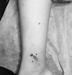 -椿树下·Tattoo纹身工作室