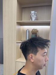 -D.G造型·烫发染发接发