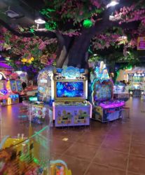 -菲菲羊乐园(临平银泰城店)