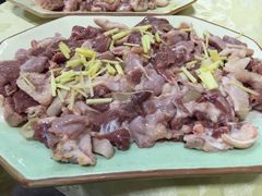 -标记美食新鲜猪杂(兴南大道店)