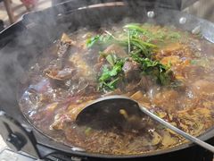 -郑记•不夜城烧烤•龙虾•虾蟹(黄鹤楼店)