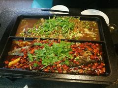 -茅炒屋龙虾·烧烤·湘菜(新河路店)