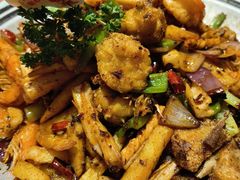 -炭舍干锅·烤鱼(扬名广场店)