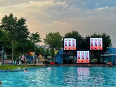 -欢乐水魔方水世界