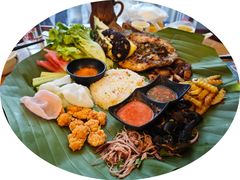 -傣家寨花园主题餐厅