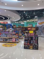 -卡通派潮品玩具折扣仓(青岛新城吾悦广场店)