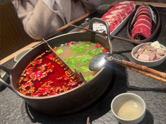 -三出山火锅(南京万象天地店)