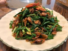 -年年有余饭馆(群众路店)