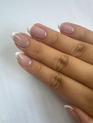 -悦指间美甲美睫