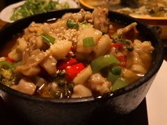 麻辣诱惑蛙-严记小天府酸菜鱼(西四路店)