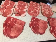 -猪啊牛呀羊啊铜盘烤肉(正大广场店)
