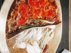 -沸炉重庆老火锅(军事博物馆店)