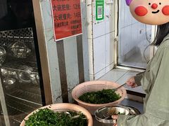 -正宗杨记普洱酸醋米线(总店)