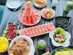 -云中捞高空旋转餐厅(商茂世纪广场店)