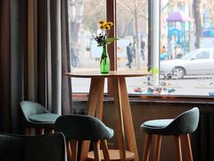 -ZING COFFEE 镜咖啡