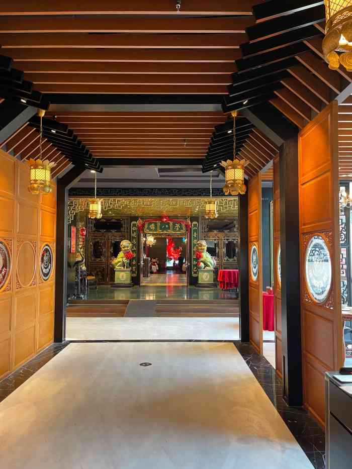 誉八仙长宁来福士店